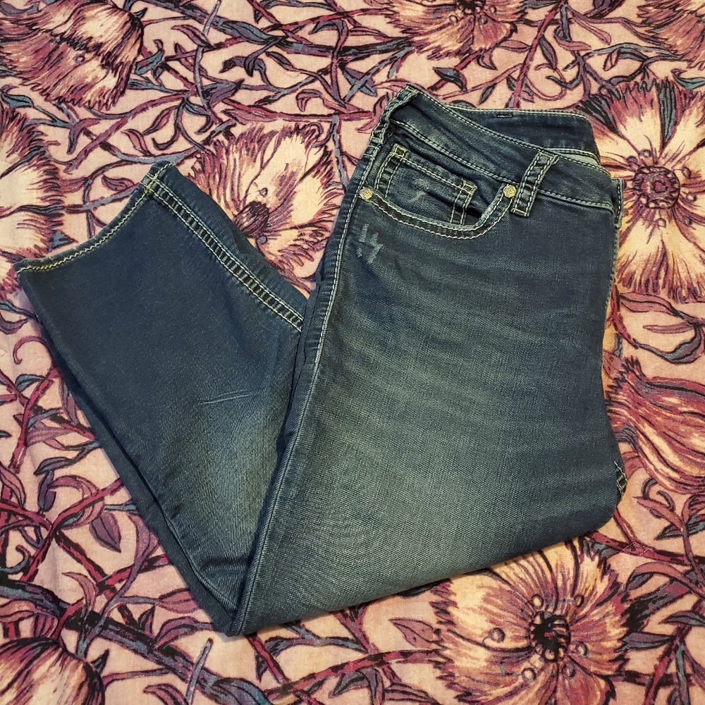 Silver Suki mid Capri jeans